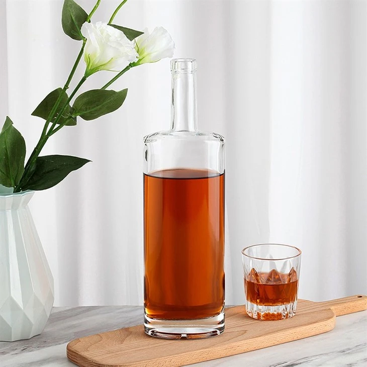750ml Spirits Wine Use Custom Logo Glass Bottle