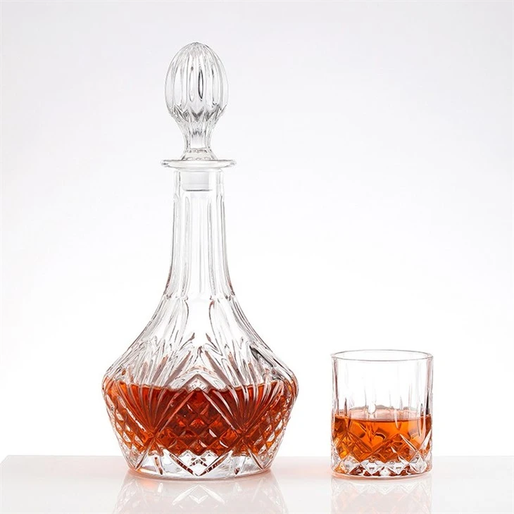 European-style Crystal Glass Wine Bottles suppliers